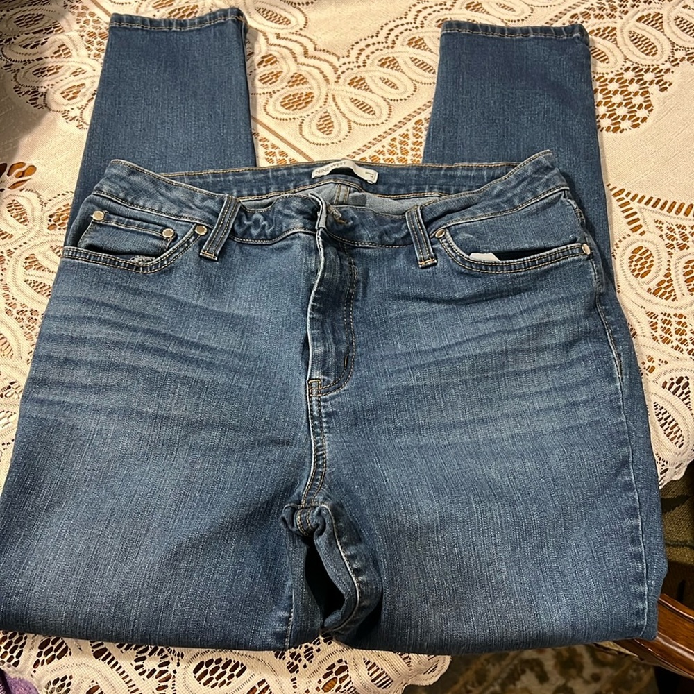 Nine West, skinny jeans size 14